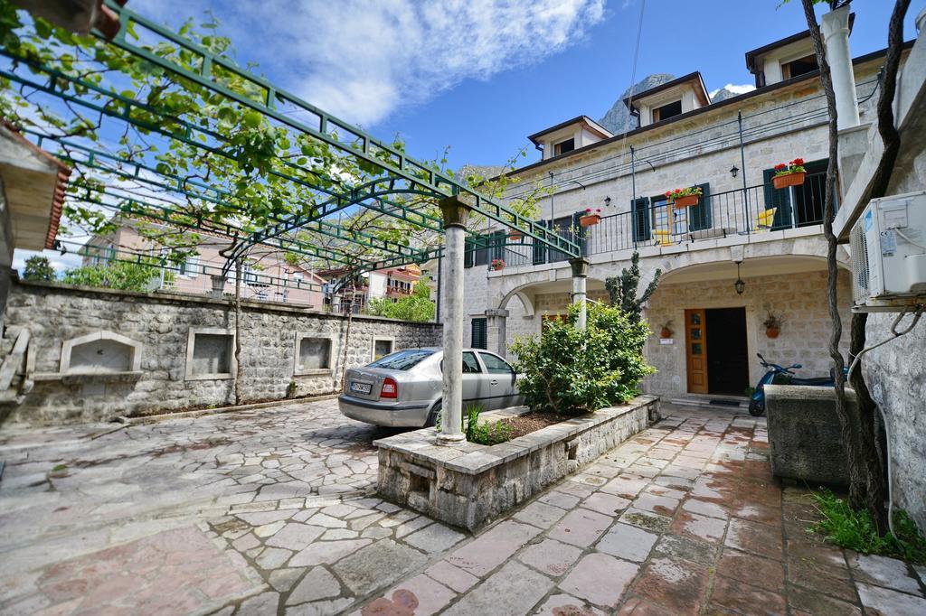 Guesthouse Anita Kotor Exteriér fotografie